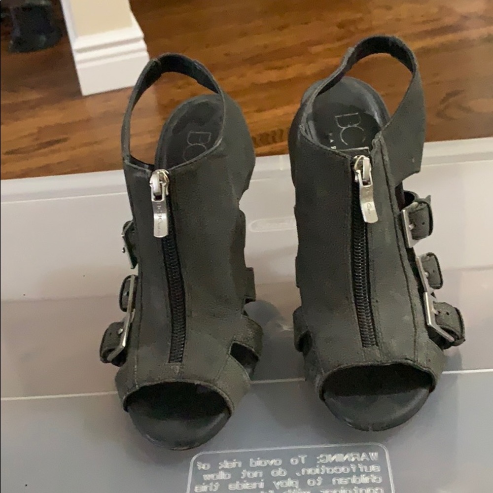 BCBG sling back heels